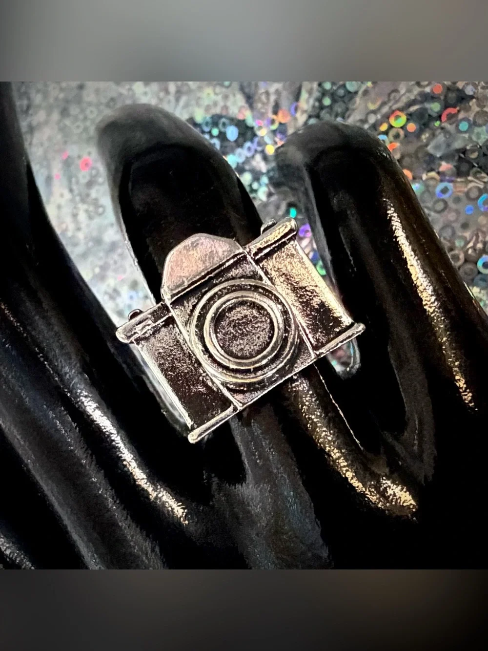 Vintage Style Silver Camera Statement Cocktail Ring